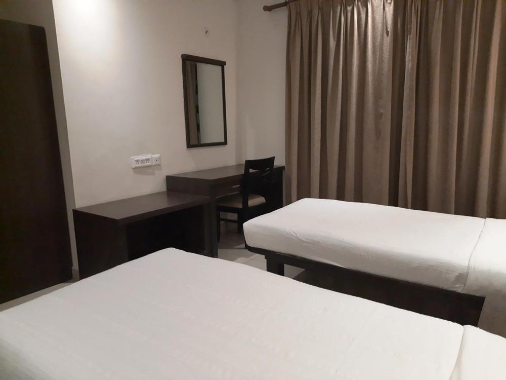 Hotel Nagarjuna Suites Bangalore Exterior foto